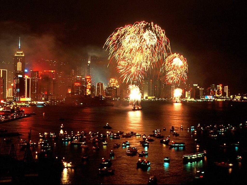 New Year Fireworks HK.jpg